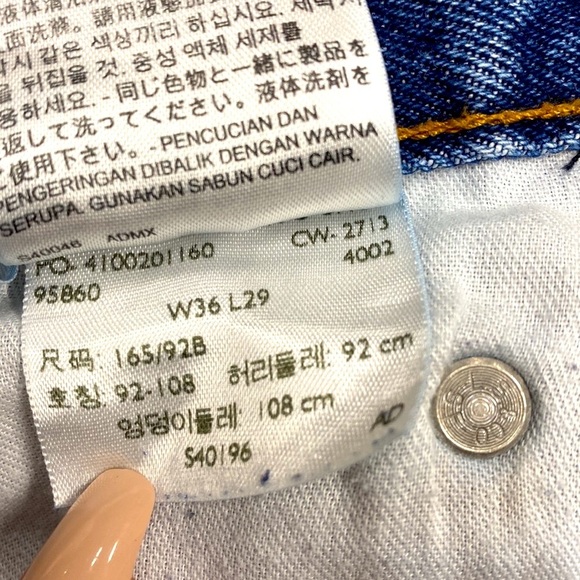 Levi’s vintage MOM jeans size 36x39 - Picture 6 of 7